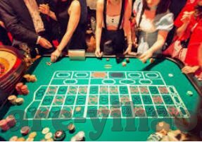 世界杯32强人体彩绘-世界杯32强人体彩绘，艺术与体育的激情碰撞